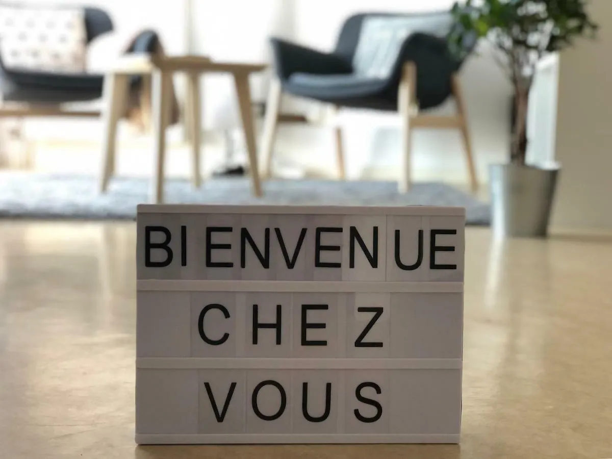 Woezon Na Mi Appartement Lyon
