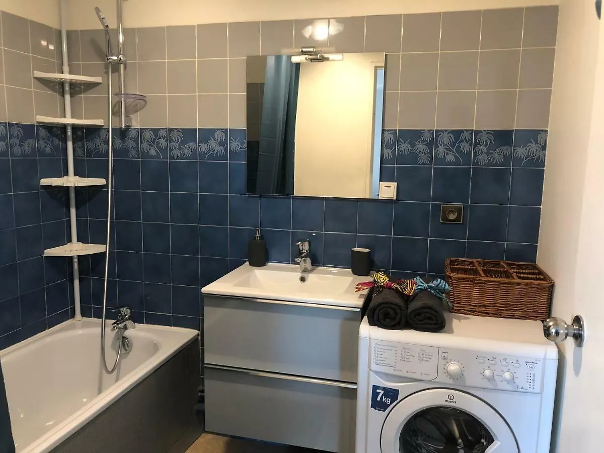 Woezon Na Mi Apartment Lyon 0*,